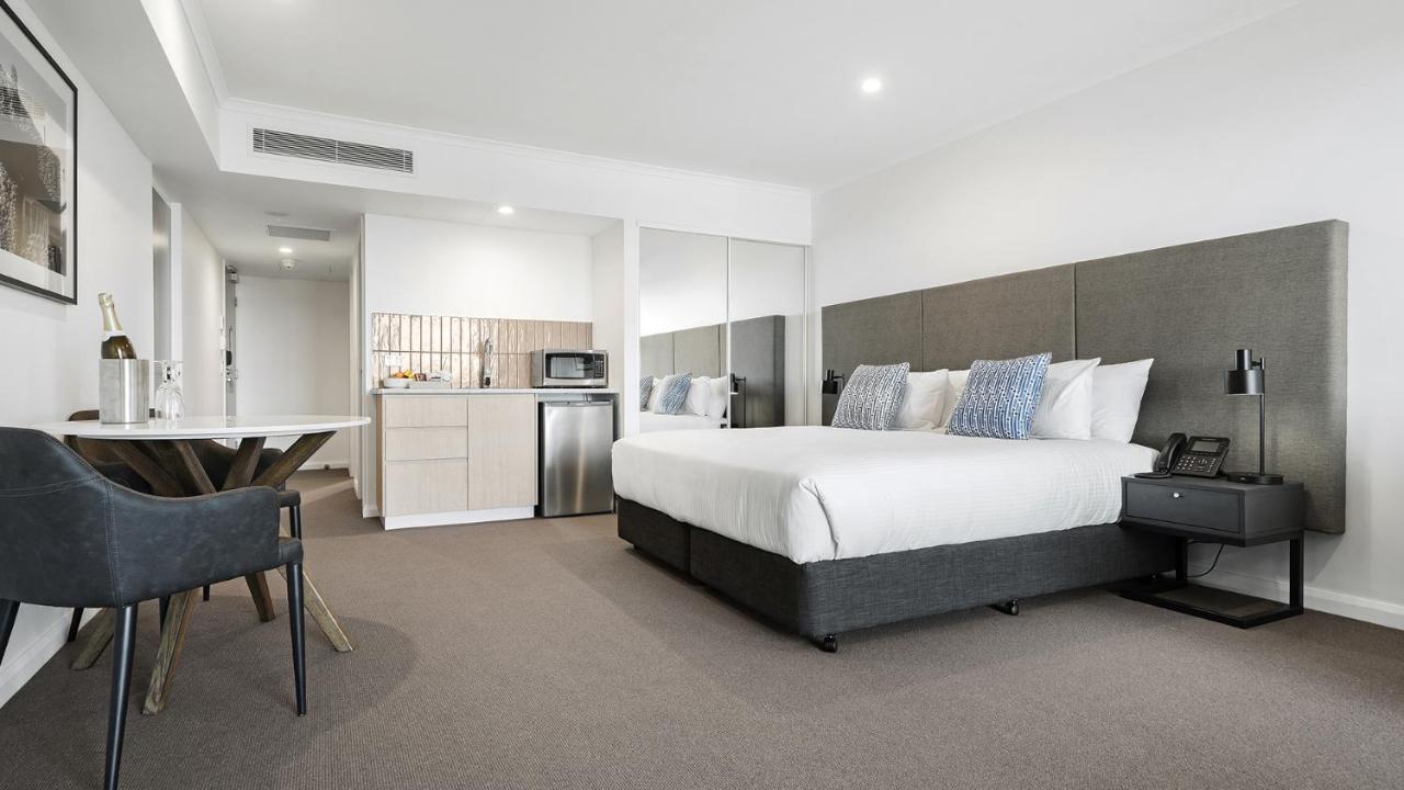 Oaks Toowoomba Hotel Exterior photo